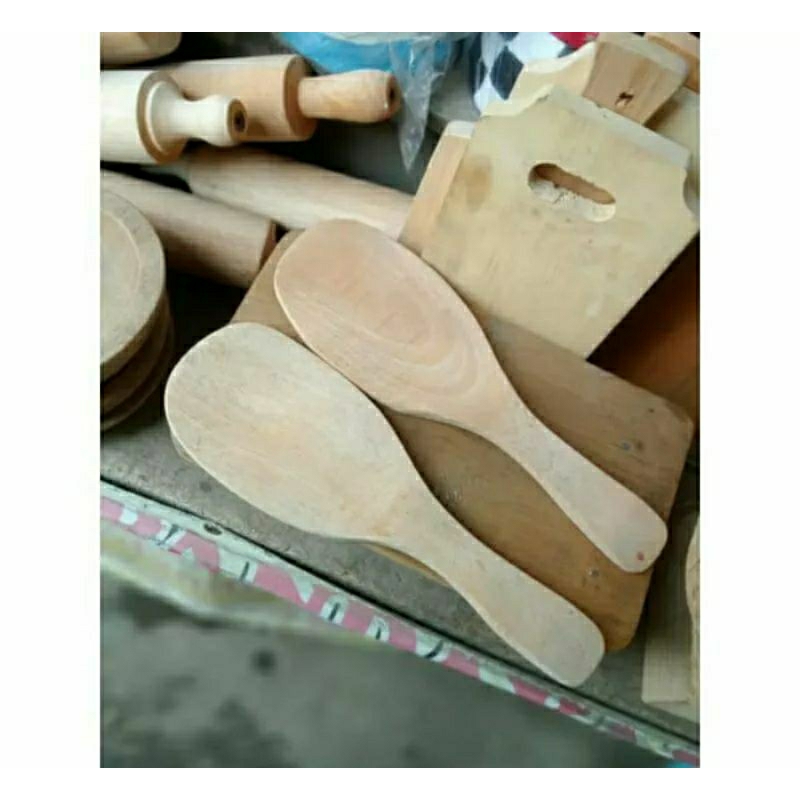 cukil nasi bahan kayu mahoni