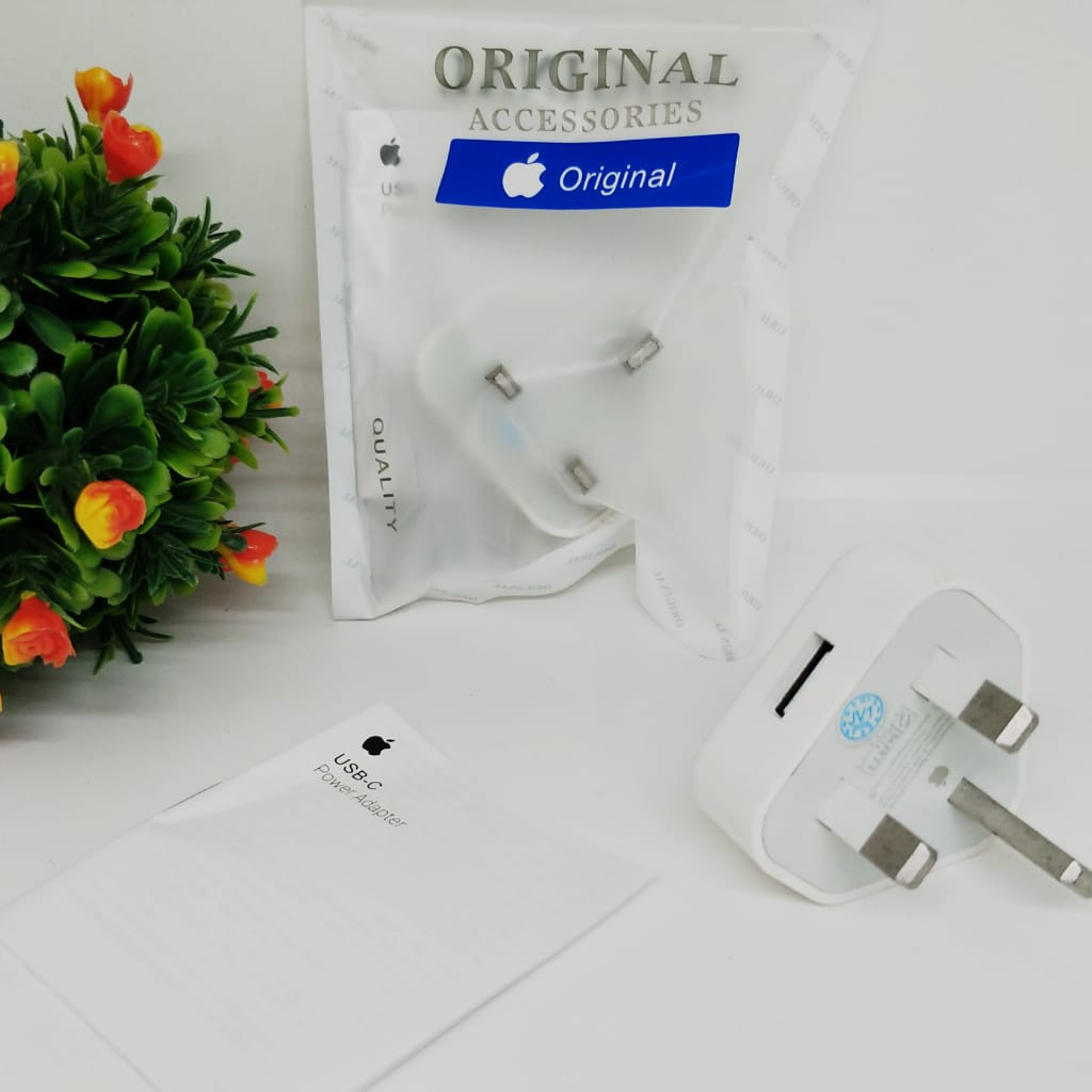 Charger USB 5Watt With 3 Pin/ Adaptor/ Batok Only