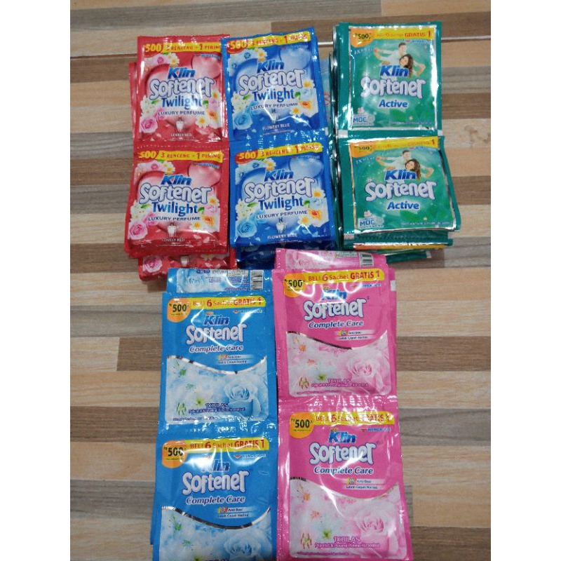soklin softener pewangi pakaian renceng