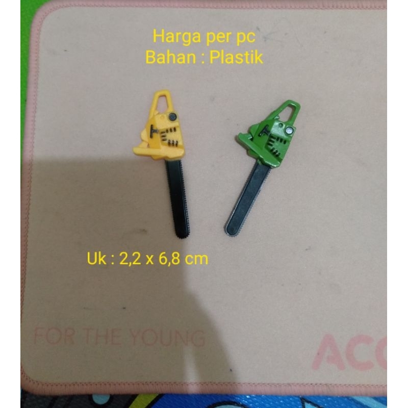 Miniatur Gergaji Rantai Miniatur Mesin Gergaji