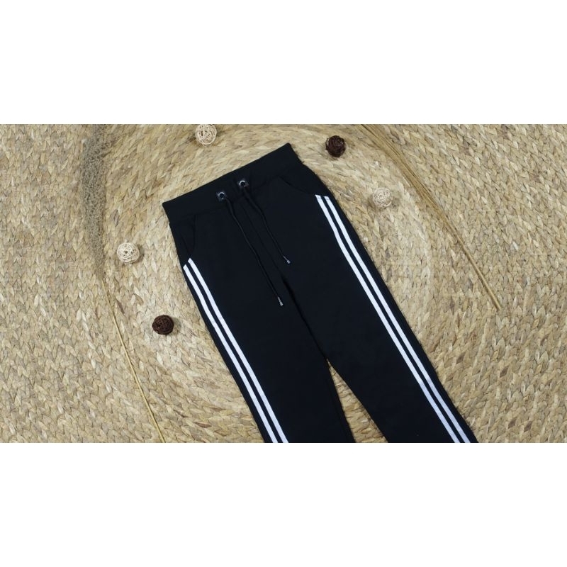 Celana Training Panjang Uniseks Stripe