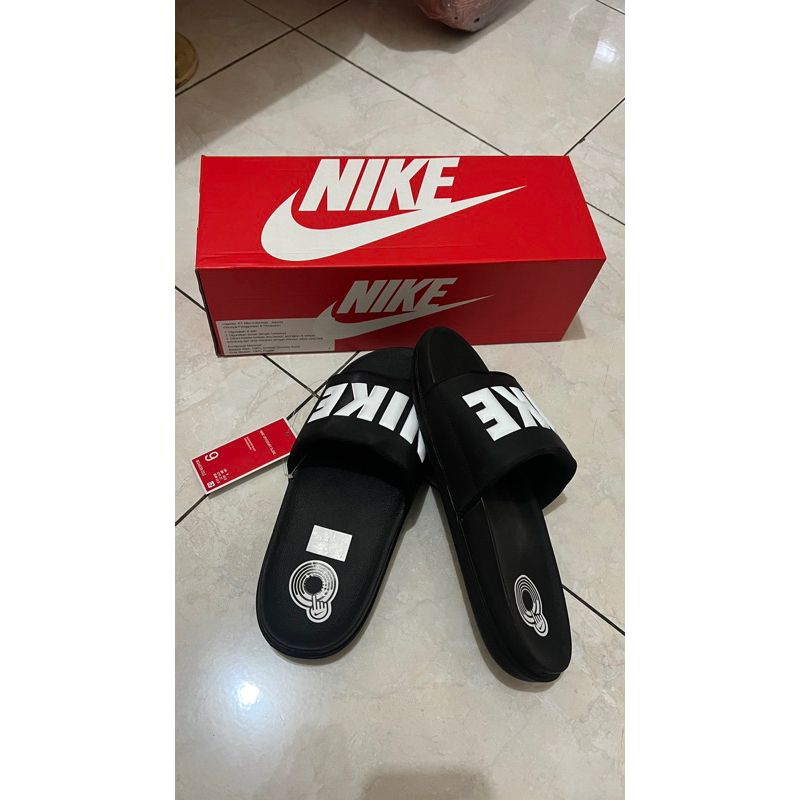 NIKE Offcourt Slide Men