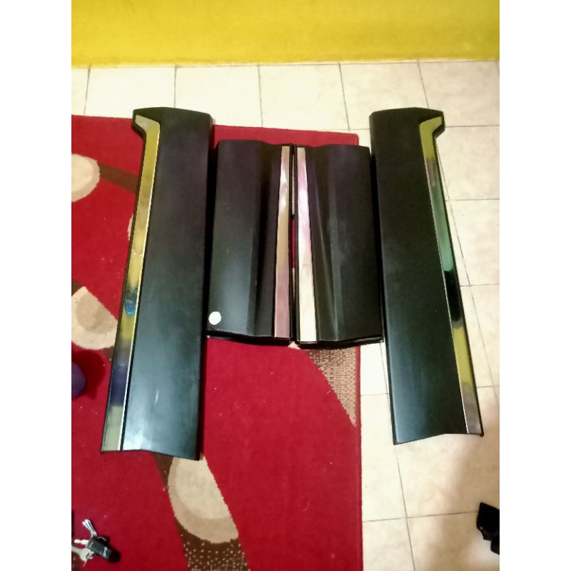 moulding/garnish pintu Honda CRV turbo prestige