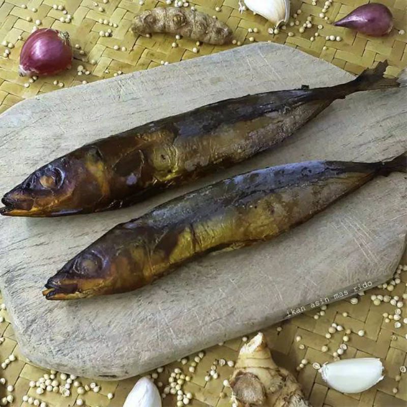 

Ikan asap layang / ikan panggang layang