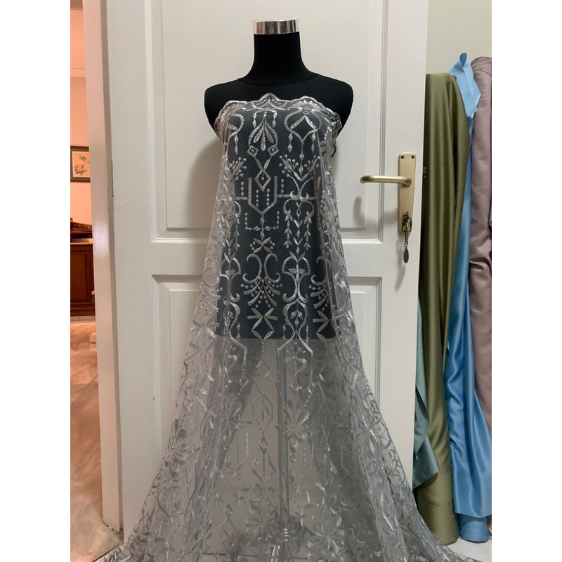 Kain Bahan Kebaya Brukat Tile Bordir Etnik Mewah Madeline New Series Warna Abu Silver