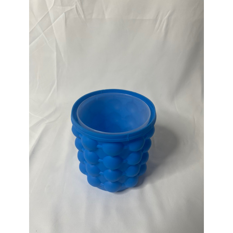 [OBRAL RIJEK] Tempat Es Batu Ice Cube Bucket 3D Silicone Mold - C01