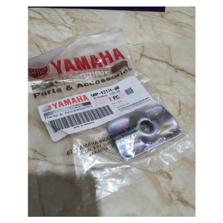 PLAT TAHANAN ANTING STELAN RANTAI SCORPIO ASLI ORI YAMAHA 5BP F2174 00