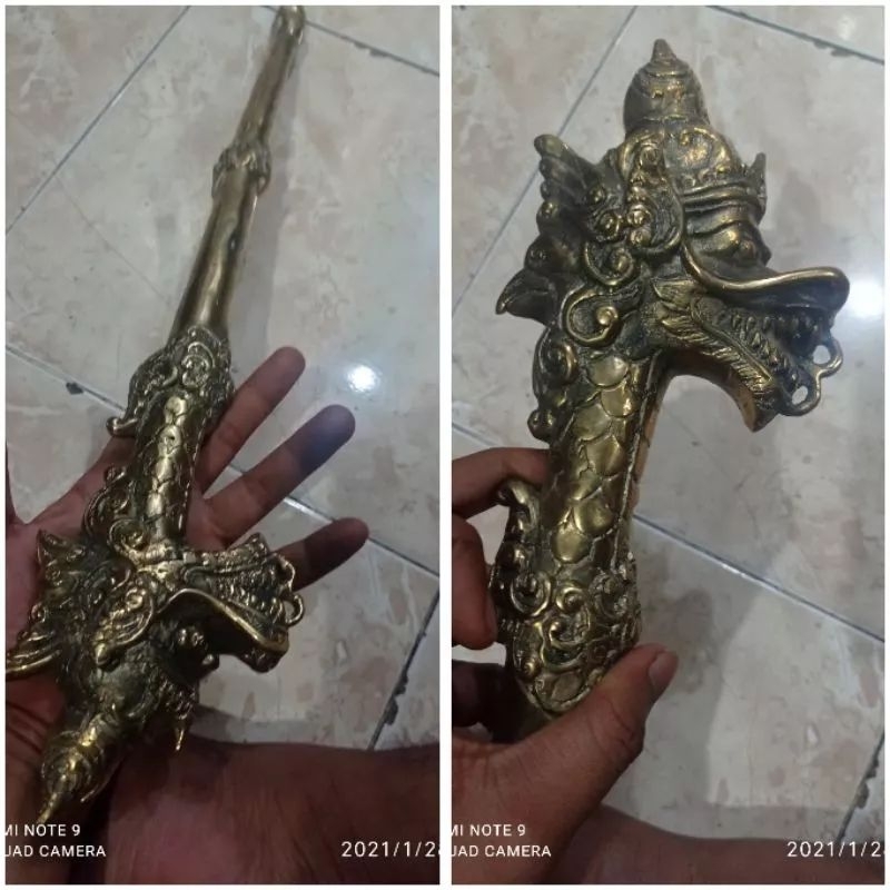 Tongkat Naga Rajah Kuningan