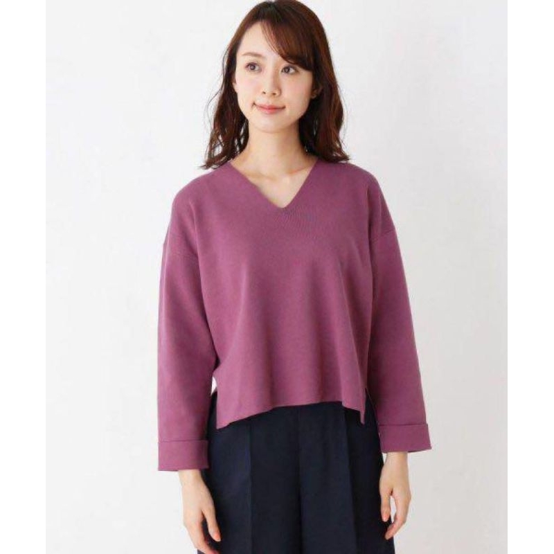 v neck sweater