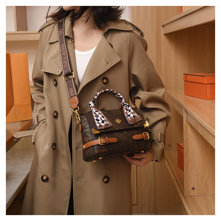 MV_Marvelouz MV137919 Tas HANDBAG Wanita Motif Casual Kekinian Ada Talpan Terbaru 1kg bisa 1 tas supplier tas import CR7919 EL 4718
