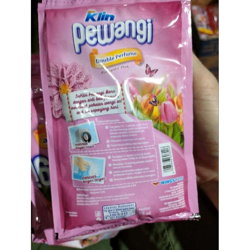 soklin pewangi renceng isi 12 65ml