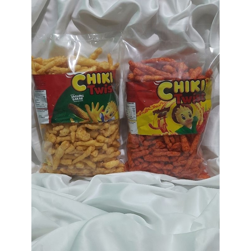 Chiki Twist 250 gram | Rasa Jagung Bakar