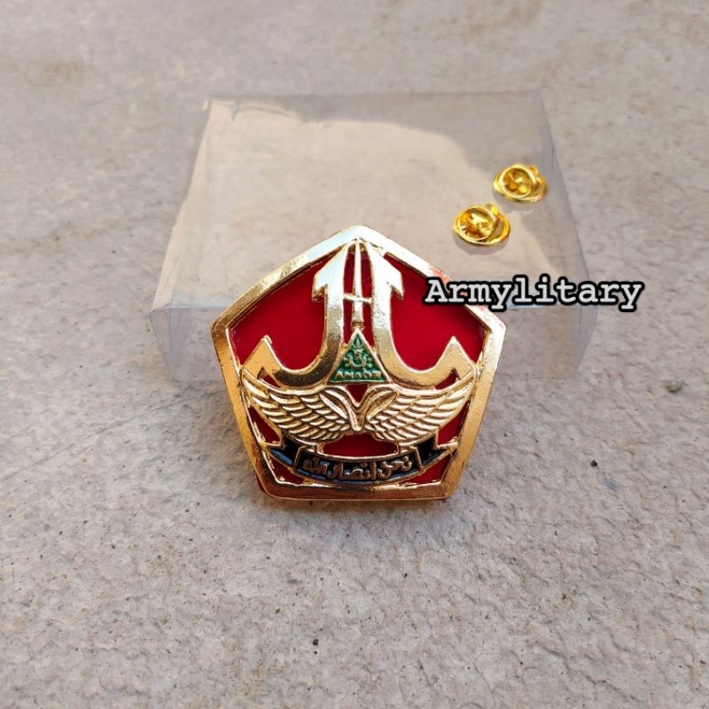 PIN EMBLEM BARET BANSER