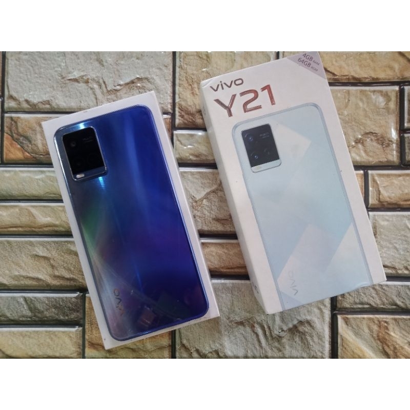 seken vivo y21 ram 4+1/64gb lengkap ori pabrik, minus sekit jamuran di backdor belakang, hp masih or