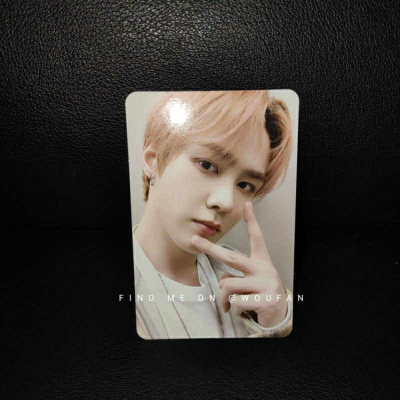 NCT/WayV Kun photocard (pc) - Trading Card Ccomaz MD Blue ver.