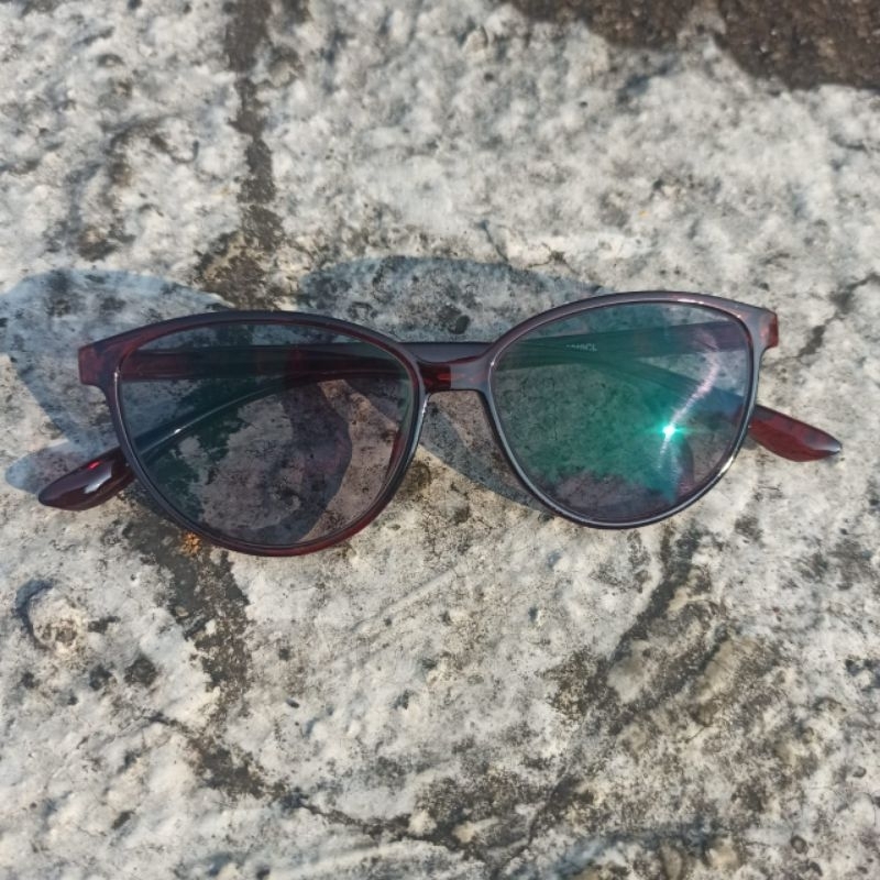 kacamata cat eye photocromic