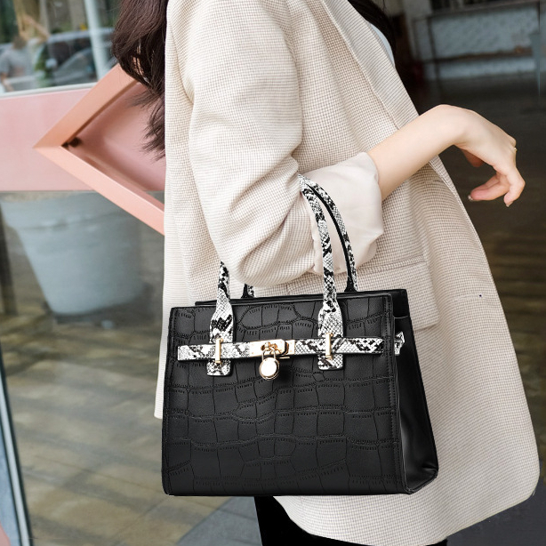 Tas wanita import hand shoulder bag kantor branded amity (premium)