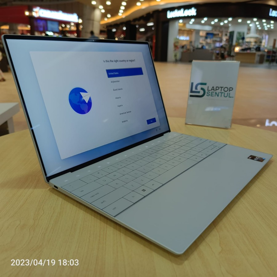 Laptop Dell XPS 13 Plus 9320 Intel EVO i7 1260P 16GB DDR5 512GB Iris Xe 3.5K Oled Windows 11 Home Original