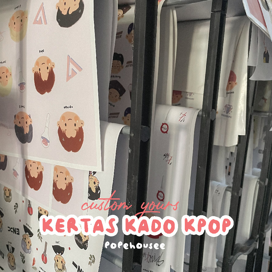 

CUSTOM KERTAS KADO GIFTWARP SAMPUL A3 KPOP KPOPERS GROSIR SUPPLIER SOUVENIR bts blackpink stray kids nct dream Le Sserafim nct127 exo wayv seventeen ive red velvet enhypen new jeans treasure army bangtan twice itzy