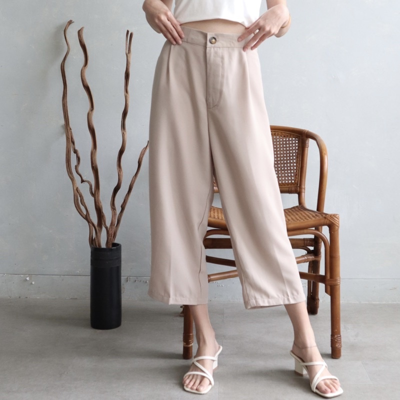 Milen Midi Celana Kulot Wanita Highwaist Culotte Pants Bahan Crinkle - Celana Pendek Wanita