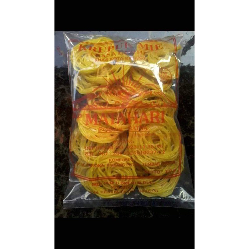 

Kerupuk Mie Matahari khas Pekalongan