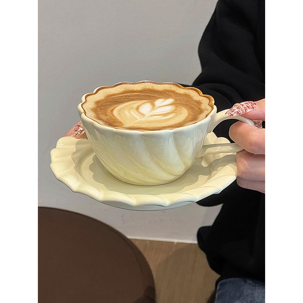 BLOOMS Cup & Saucer/Aesthetic Tea Cup Korean Style/Cangkir Teh Vintage/Cangkir Teh Mewah Premium/Can