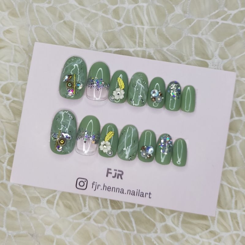 kuku palsu warna hijau green tea sage green- kuku palsu lamaran - kuku palsu pengantin - kuku palsu 