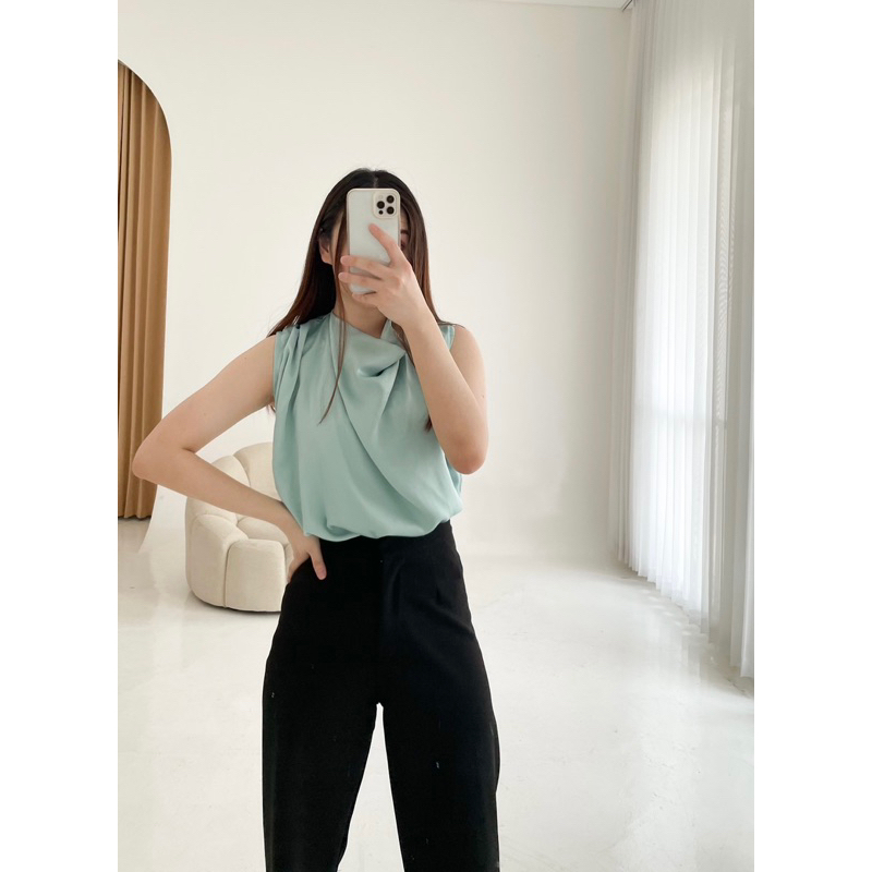 tavia top