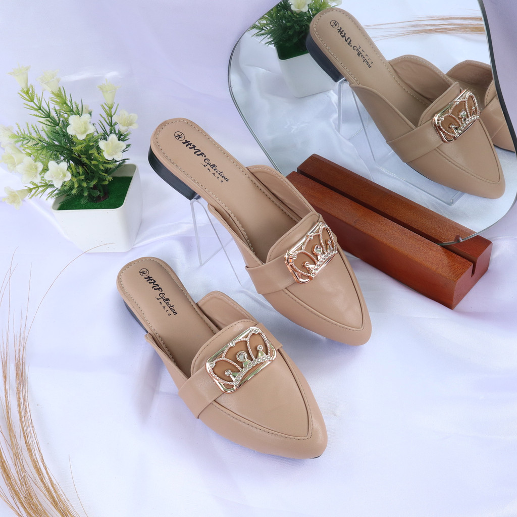 HMF Zawery Sepatu Slip On Wanita DH14