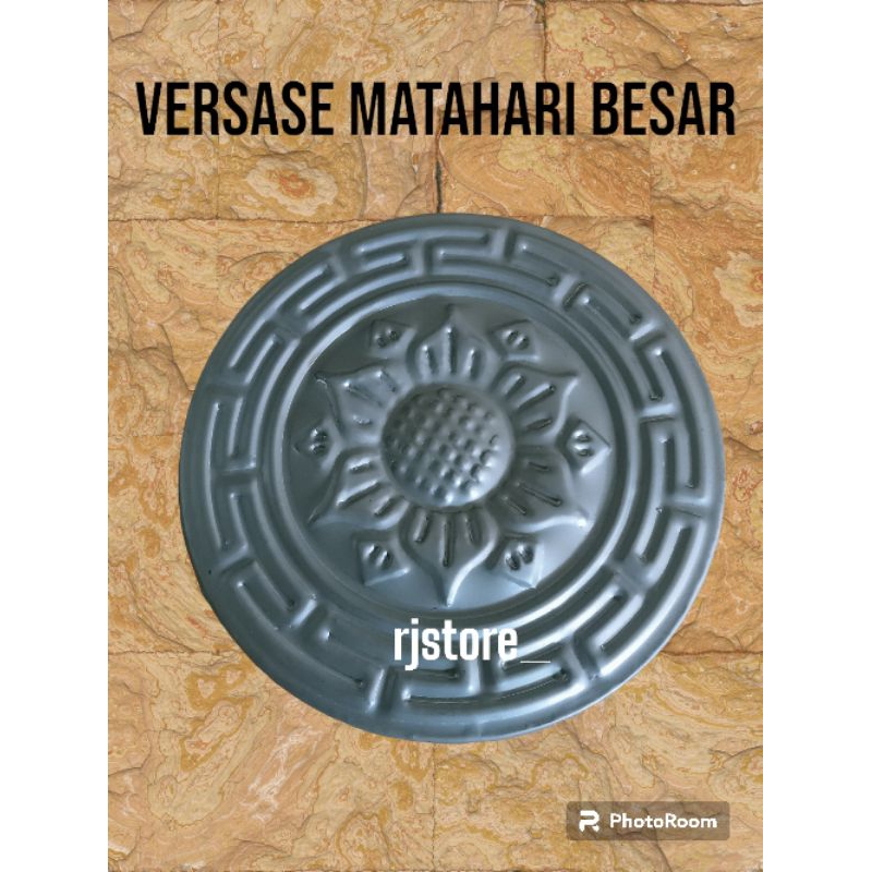 Ornamen pagar besi plat versase matahari (besar)
