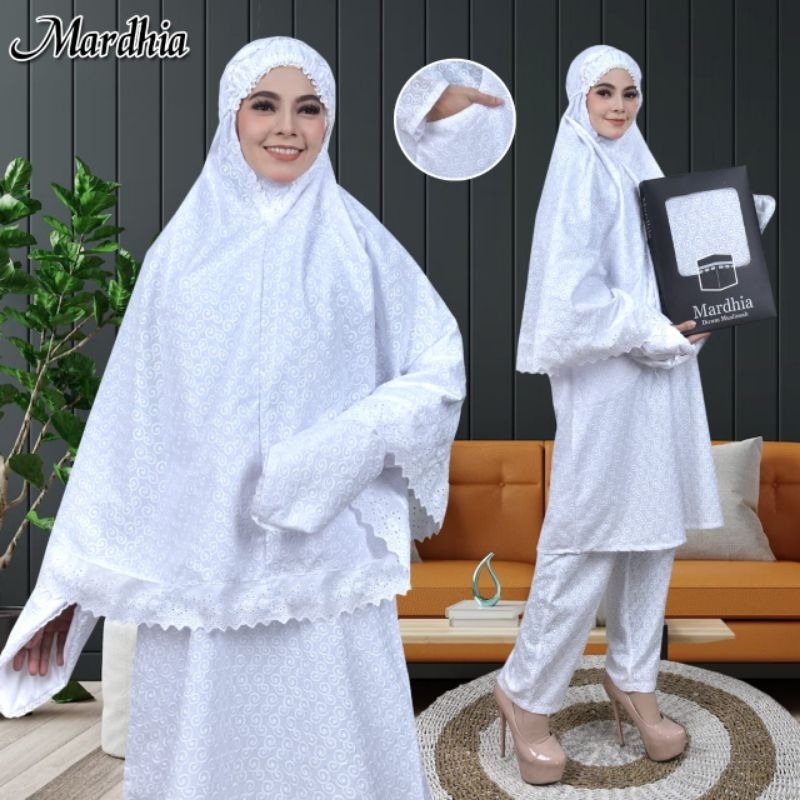 Baju Umroh Wanita Setelan Tunik Putih Set Lengkap Katun Bordir