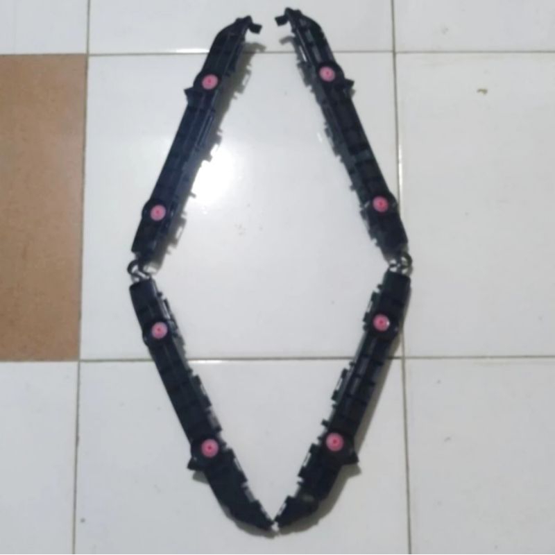 Breket Bemper belakang Innova reborn 2016 sampai 2021 original