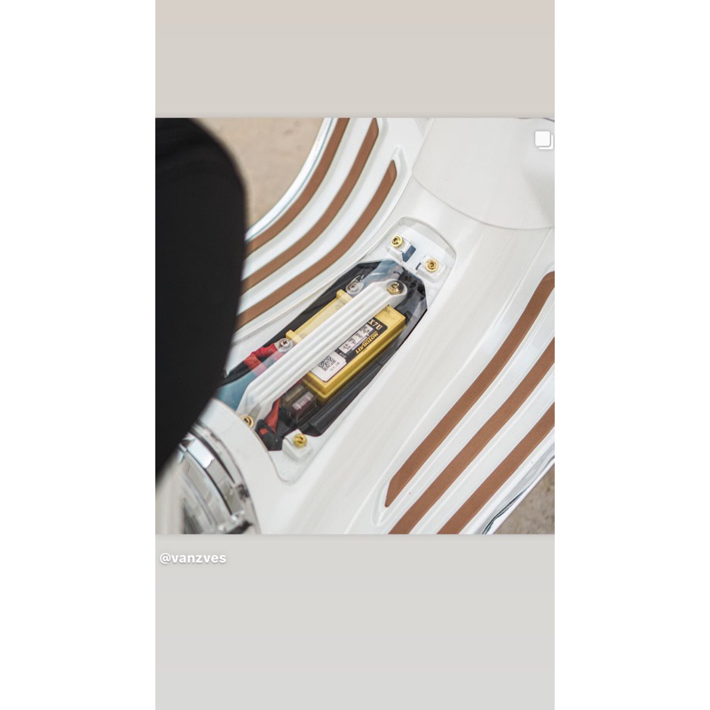 COVER AKI VESPA SPRIN DAN PRIMAVERA - COVER MESIN VESPA SPRIN DAN PRIMAVERA