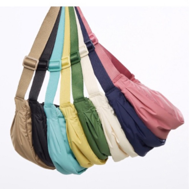 Jastip UNIQLO ROUND MINI SHOULDER BAG