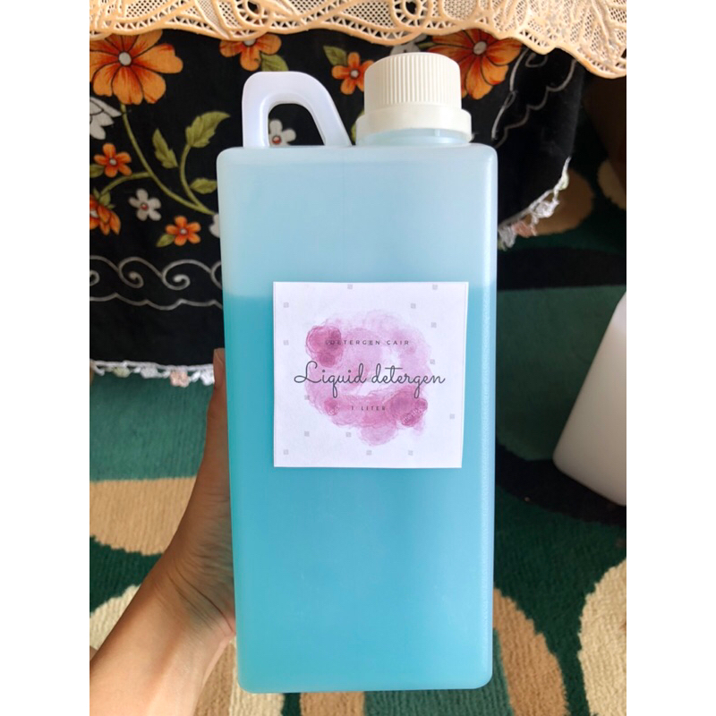 liquid detergen (detergen cair)