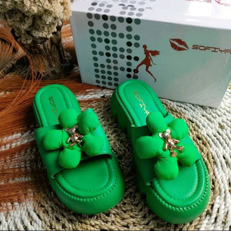 Sandal Sofiya wedges import bunga cantik
