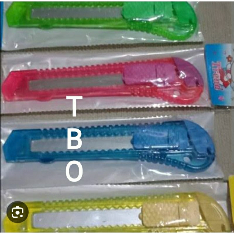 

Pisau Cutter Besar Kater Cater Besar