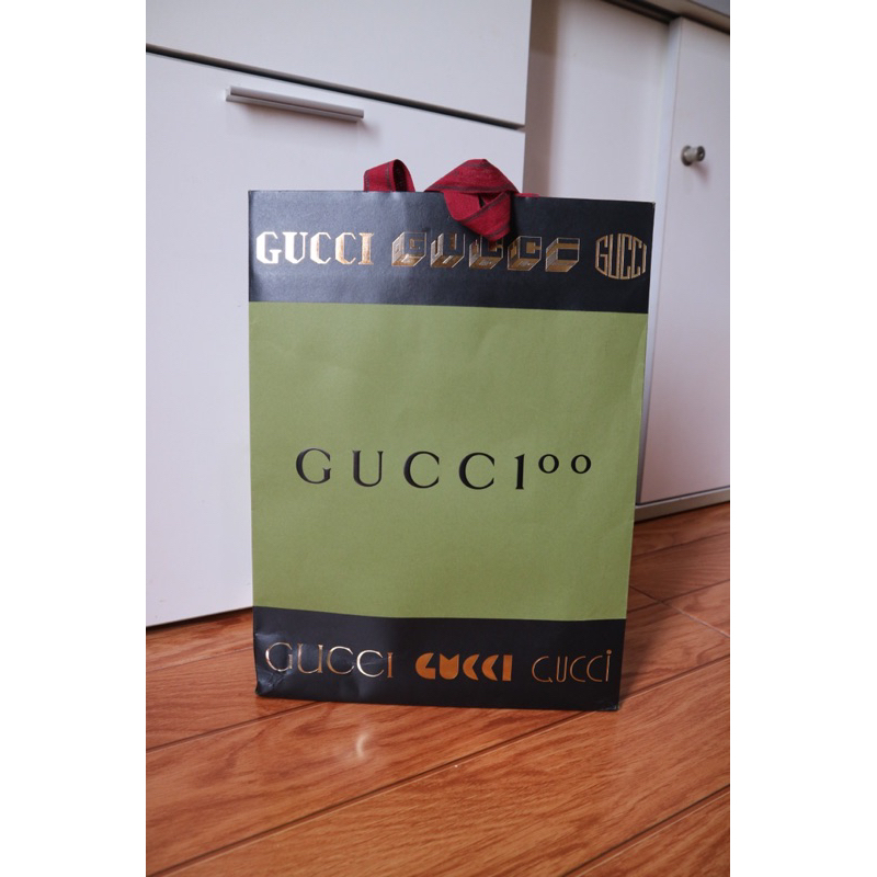 Paper bag gucci/authentic