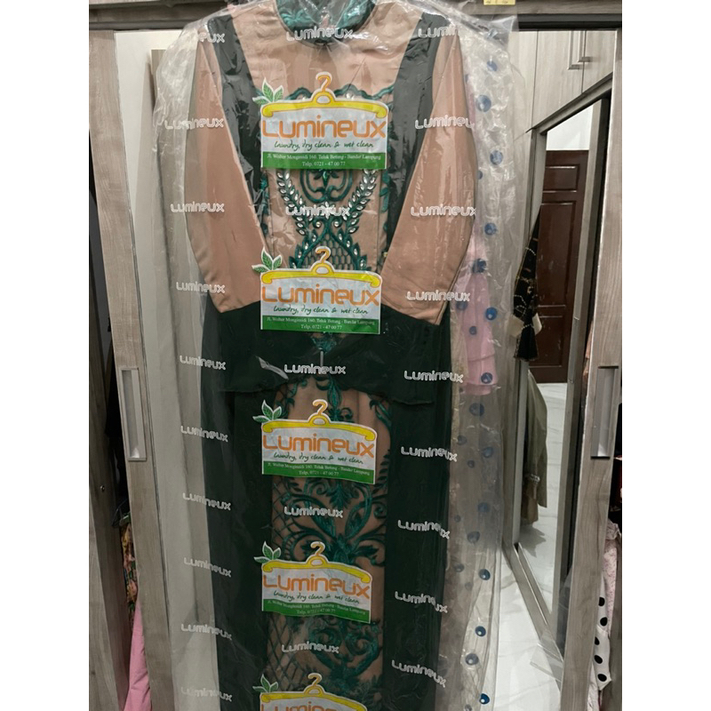 dress pesta mewah hijab