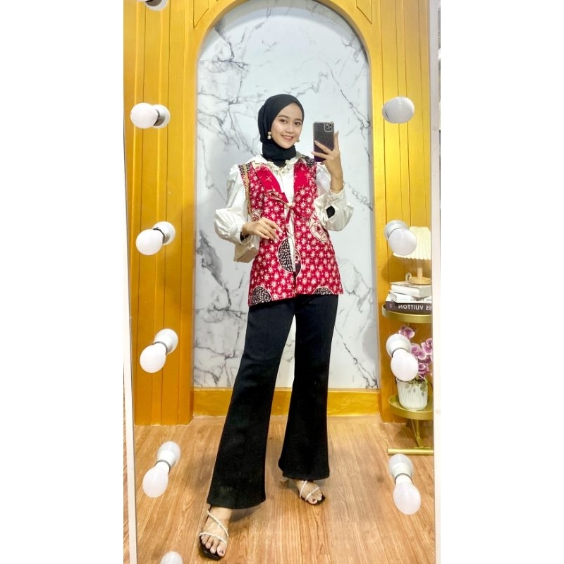 VEST BATIK BOLAK BALIK