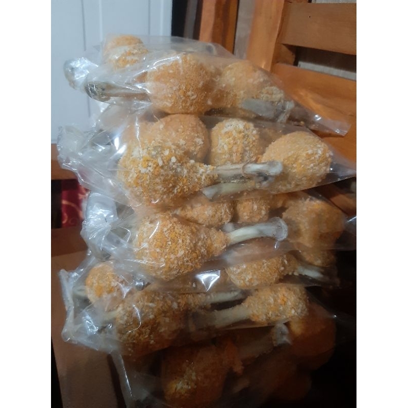 

citul(aci tulang)isian ayam suwir pedas