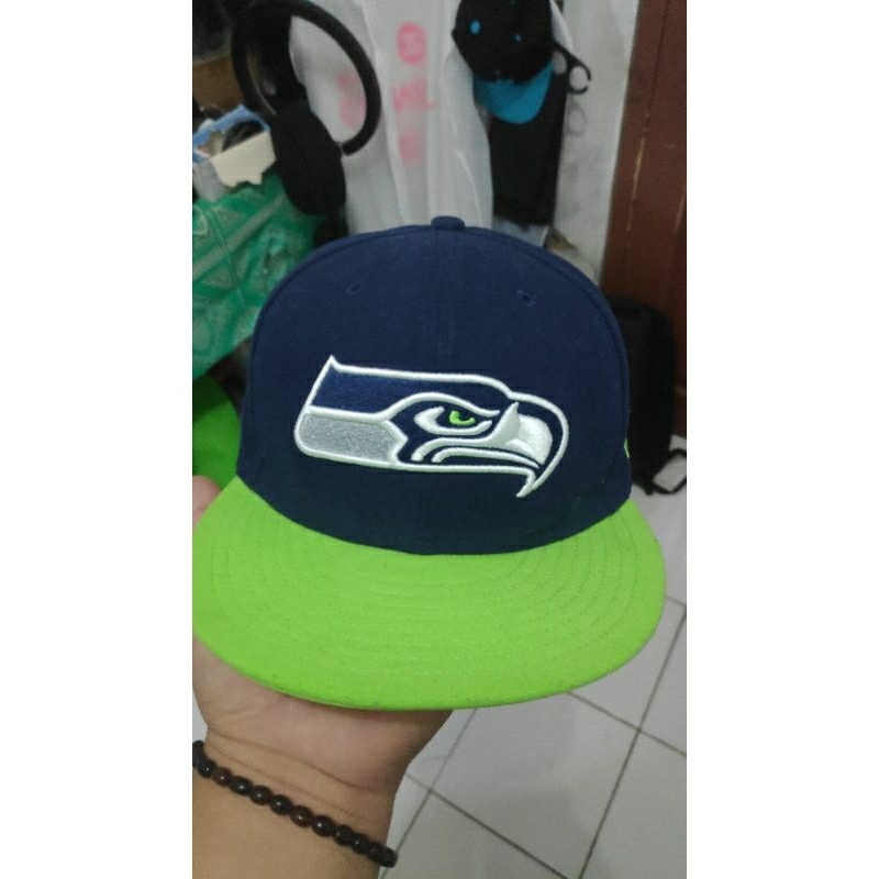 Flatvisor visor flat new era x NFL Seattle Seahawks 7 3/8 kondisi cakep banget like new true size 7 