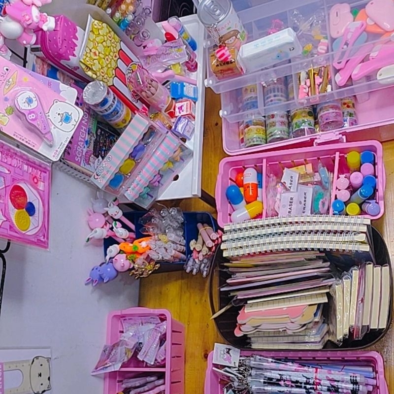 

Alat Tulis Random Stuff