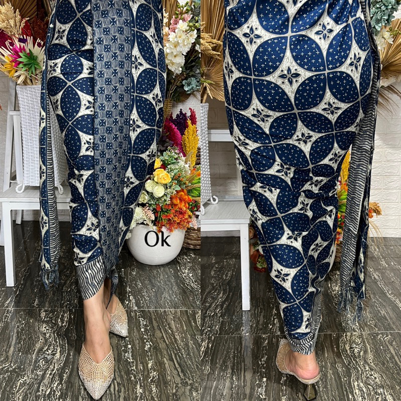 kamen Batik Indigo lembaran