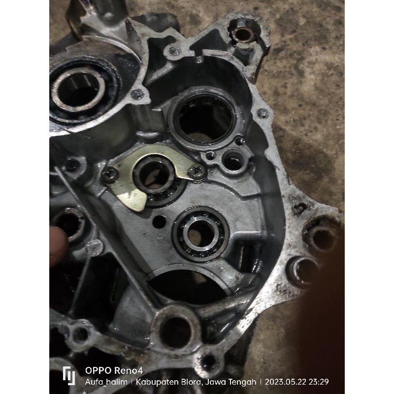 Dokumen Fiz R Fizr 2004 plat Jember