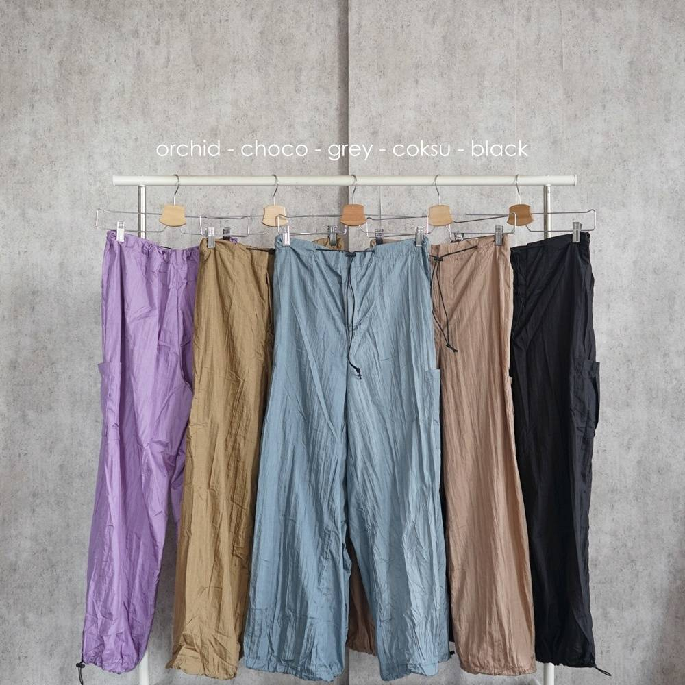 Nisu Cargo Pants FG