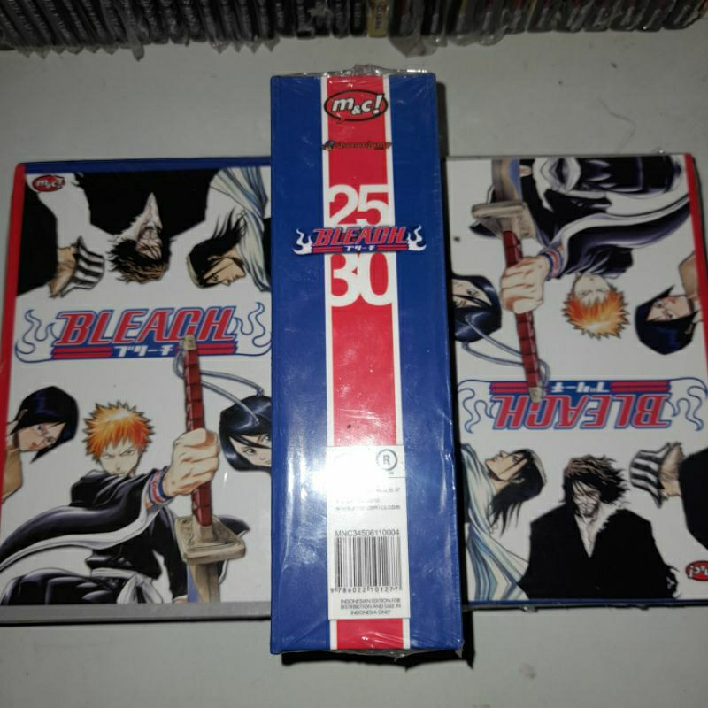 Komik Bleach Box Set 25-30