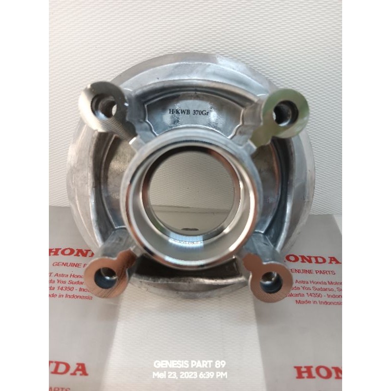 DUDUKAN GEAR/NAP GEAR BELAKANG REVO/REVO ABSOLUTE KWB