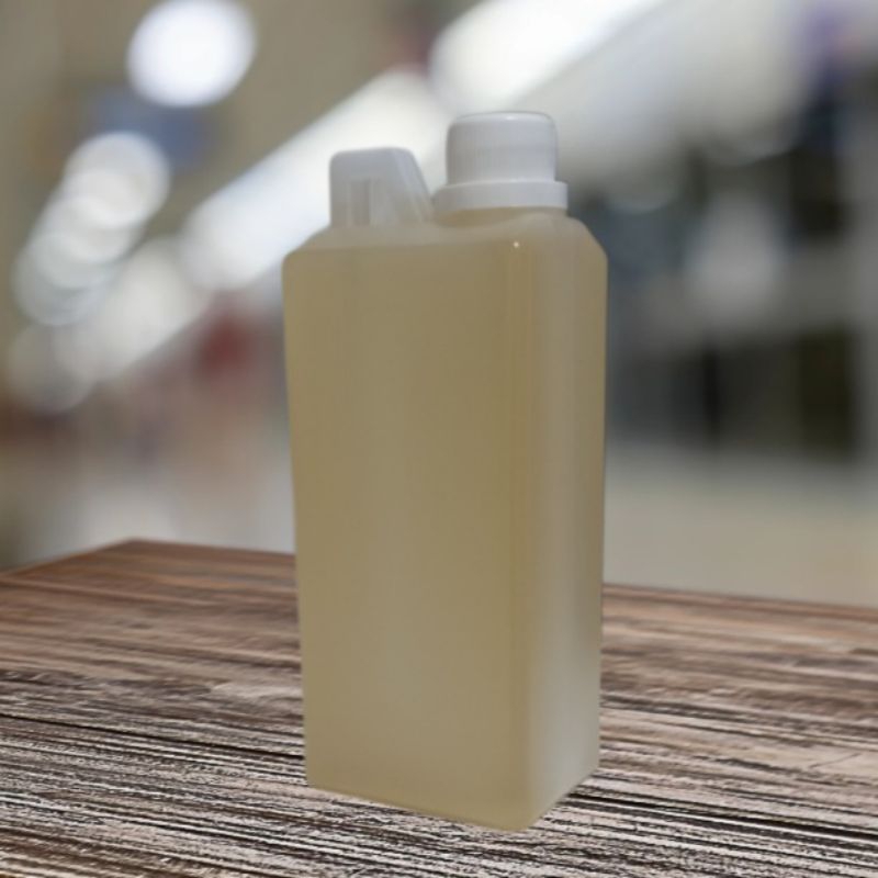 

Minyak Kelapa Asli 1000ml Murni 100% Klentik Kelentik Keletik Lentik Leuntik Letik