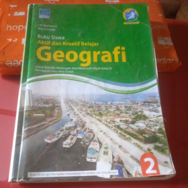Buku siswa geografi untuk SMA kelas 11 Grafindo edisi revisi